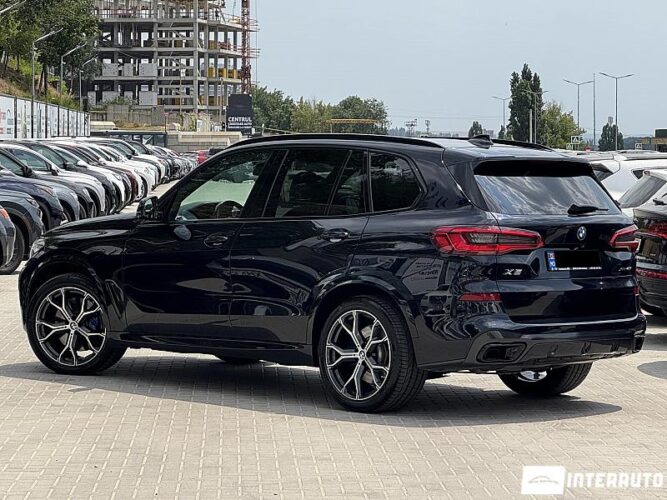BMW X5 4.0i 44 interauto-car
