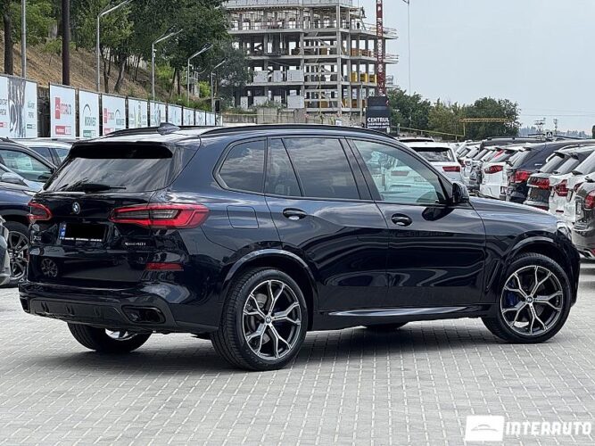 BMW X5 4.0i 43 interauto-car