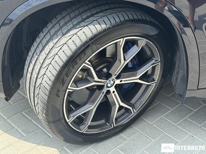 BMW X5 4.0i 61 interauto-car