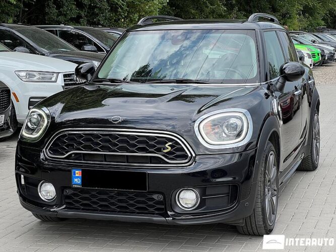 Mini Countryman Plug-In Hybrid 34 interauto-car