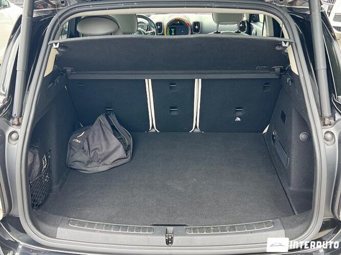 Mini Countryman Plug-In Hybrid 56 interauto-car