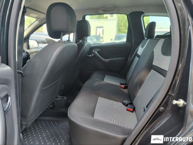 Dacia Duster 34 interauto-car