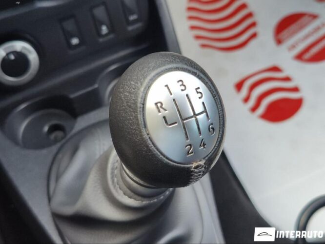 Dacia Duster 40 interauto-car