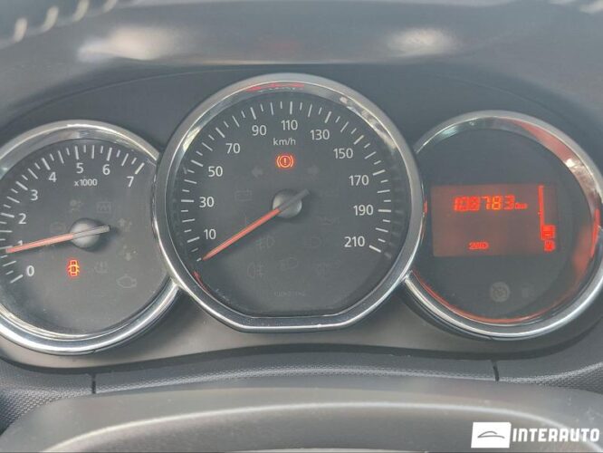 Dacia Duster 39 interauto-car