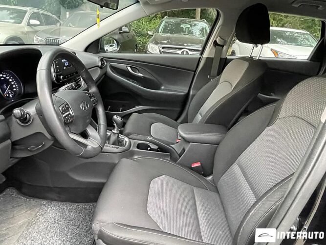 Hyundai i30 31 interauto-car