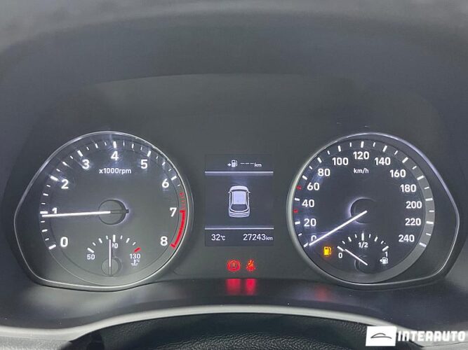 Hyundai i30 34 interauto-car