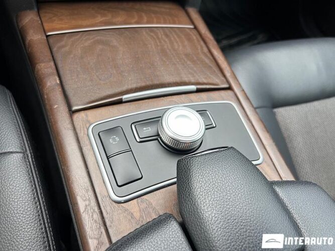 Mercedes E 220 39 interauto-car