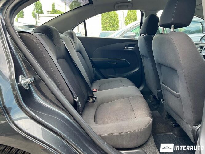 Chevrolet Aveo 44 interauto-car