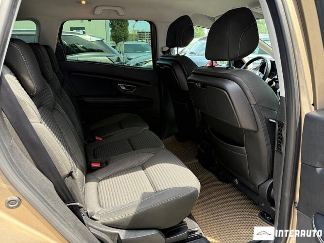 Renault Grand Scenic 41 interauto-car
