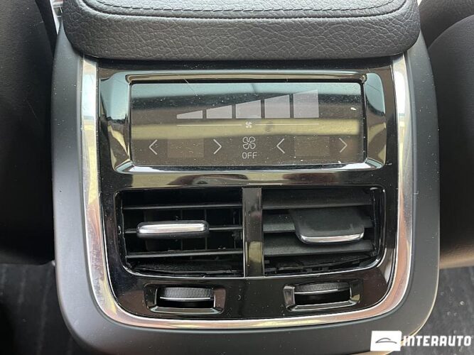 Volvo XC 90 47 interauto-car