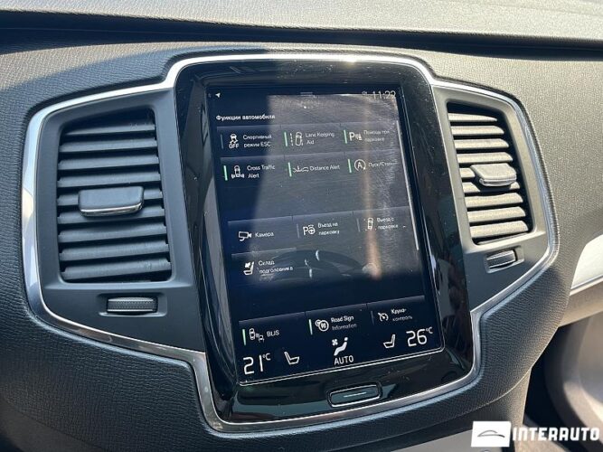 Volvo XC 90 43 interauto-car