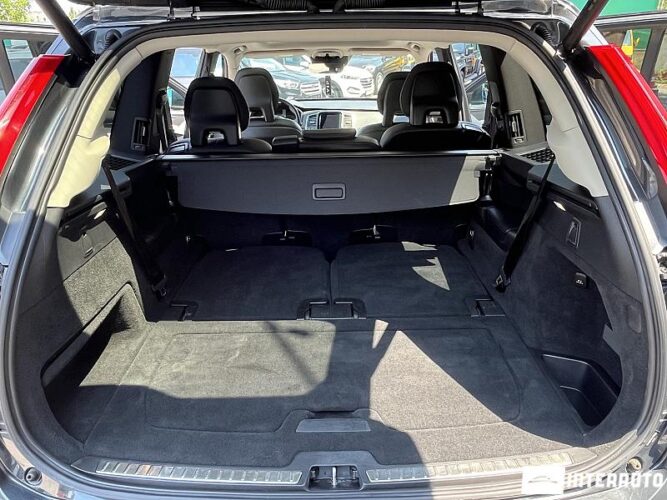 Volvo XC 90 51 interauto-car