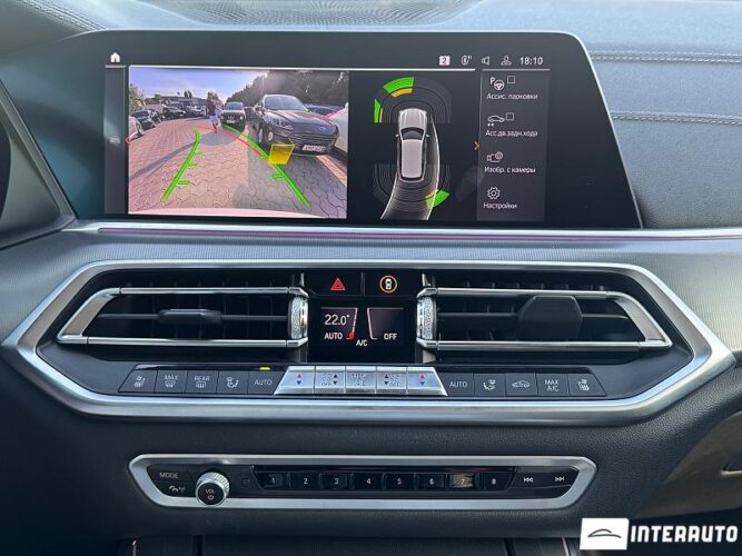 BMW X5 4.0i 46 interauto-car