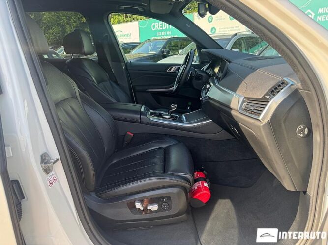 BMW X5 4.0i 38 interauto-car