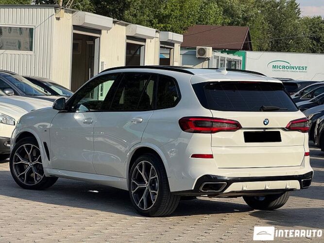 BMW X5 4.0i 36 interauto-car