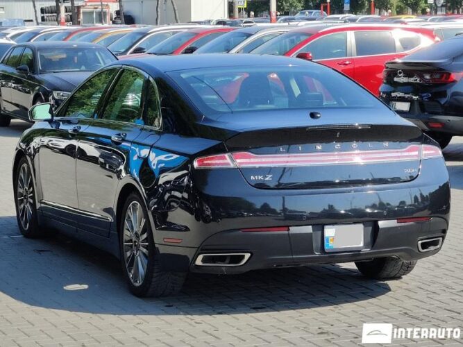 Lincoln MKZ 32 interauto-car