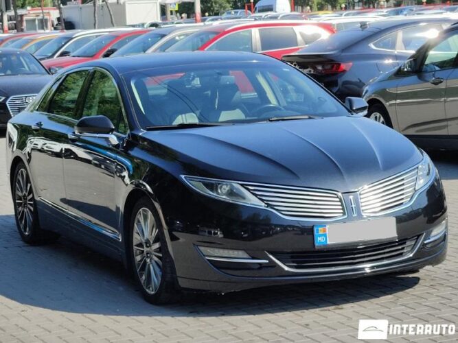 Lincoln MKZ 31 interauto-car