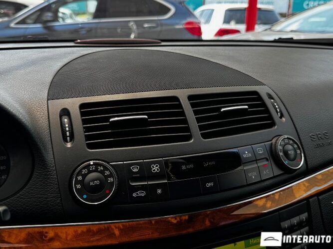 Mercedes E 220 39 interauto-car