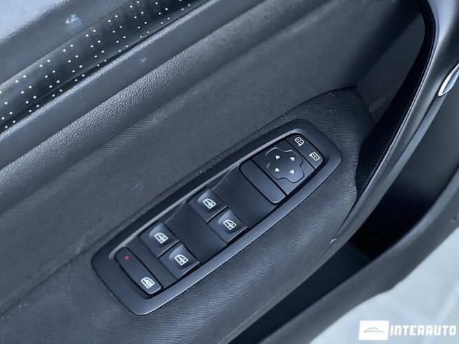 Renault Megane 44 interauto-car