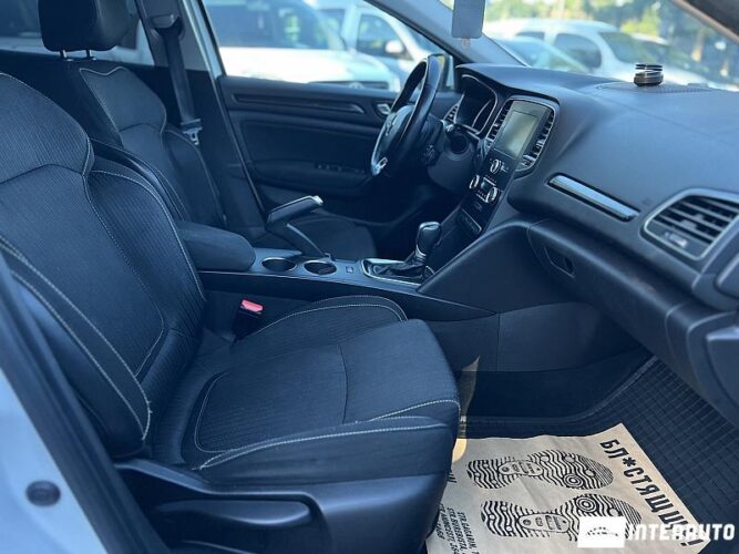 Renault Megane 43 interauto-car