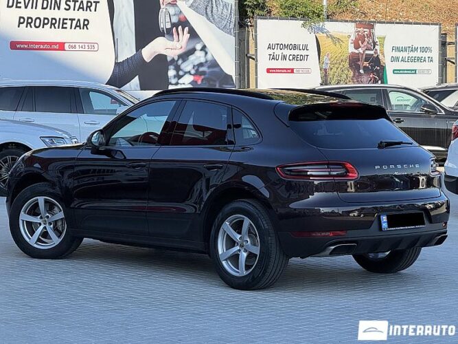 Porsche Macan 37 interauto-car