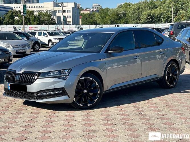 Skoda Superb 35 interauto-car