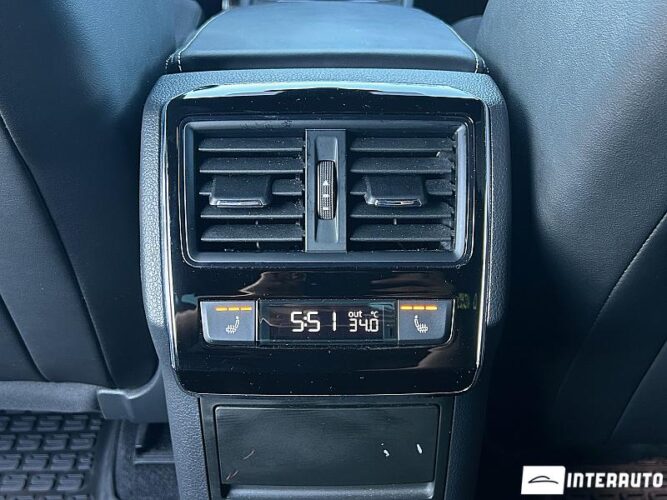 Skoda Superb 54 interauto-car