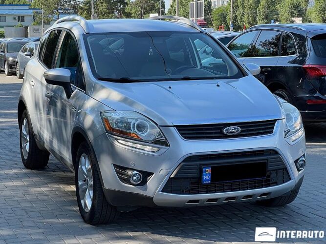 Ford Kuga 30 interauto-car