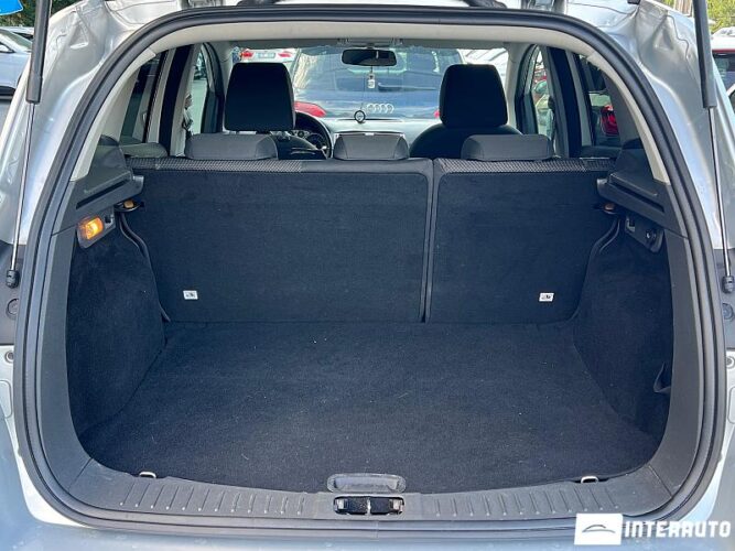 Ford Kuga 43 interauto-car