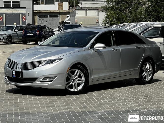 Lincoln MKZ 2013 doar la InterAuto