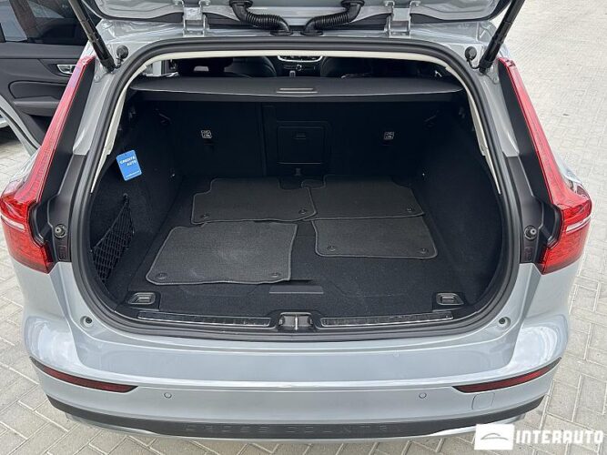 Volvo V 60 Cross Country 56 interauto-car