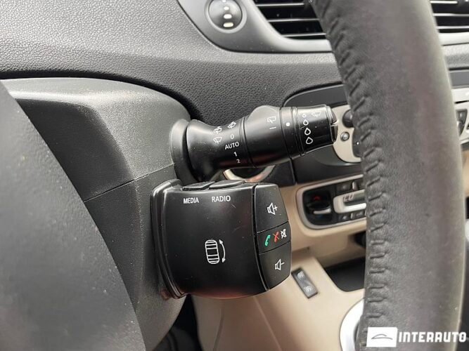 Renault Scenic 39 interauto-car