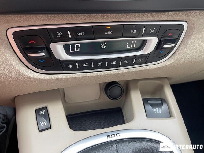 Renault Scenic 42 interauto-car