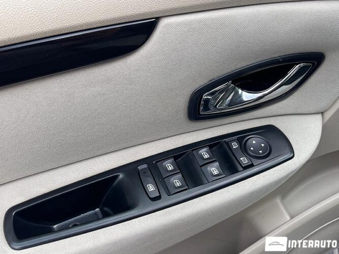 Renault Scenic 34 interauto-car