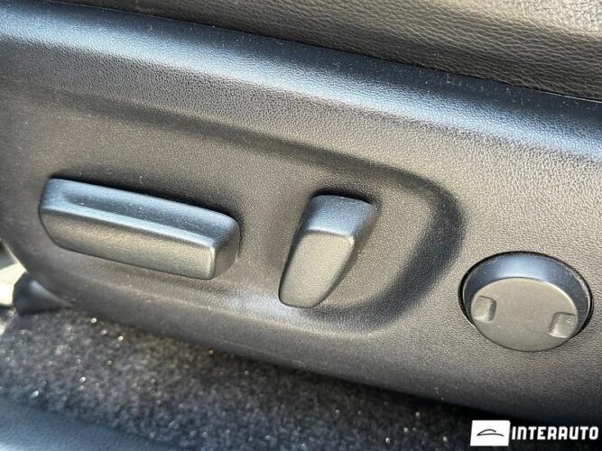 Toyota Rav-4 48 interauto-car