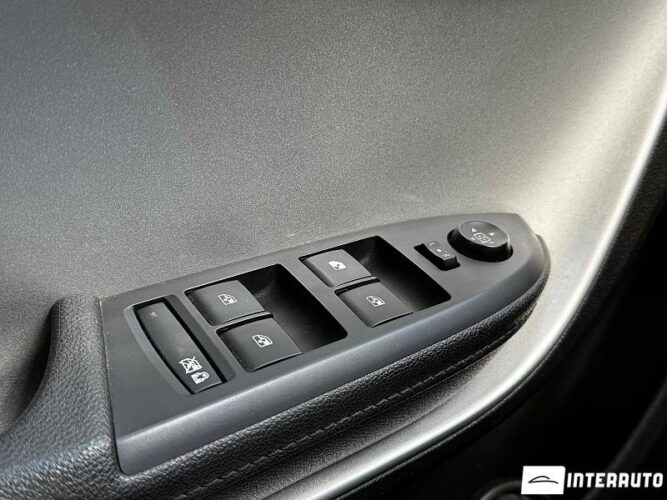 Chevrolet Volt 46 interauto-car