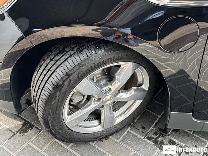 Chevrolet Volt 44 interauto-car