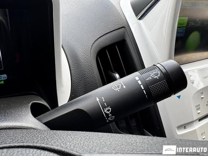 Chevrolet Volt 47 interauto-car