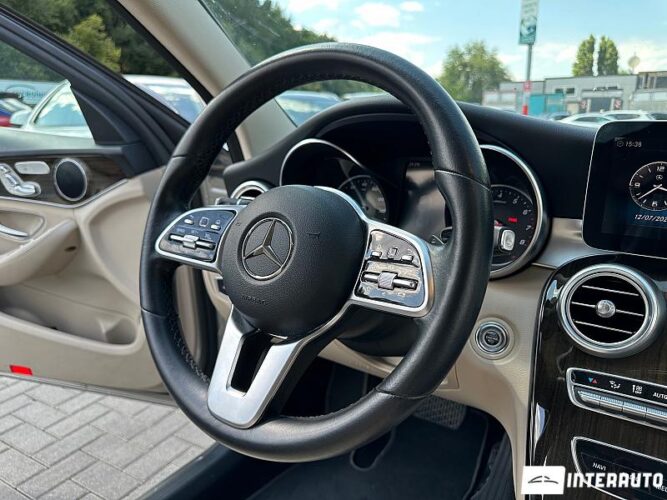 Mercedes C 300 41 interauto-car