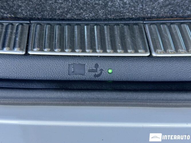 Skoda Superb 46 interauto-car