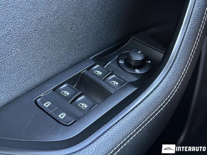 Skoda Superb 37 interauto-car