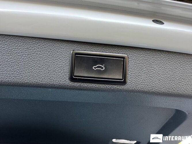 Skoda Superb 52 interauto-car