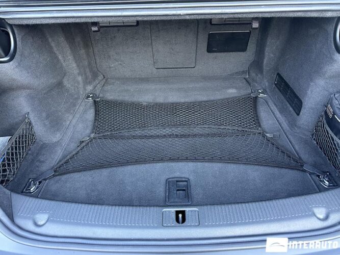 Audi A8 68 interauto-car