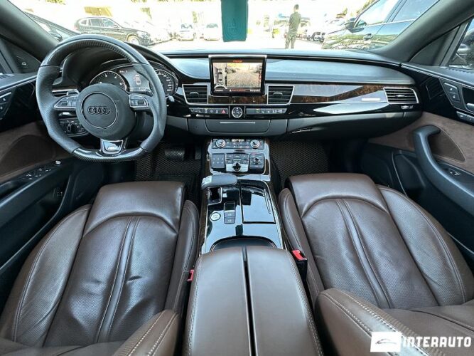Audi A8 49 interauto-car