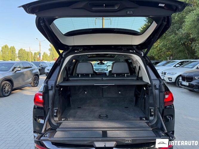 BMW X7 4.0i 53 interauto-car