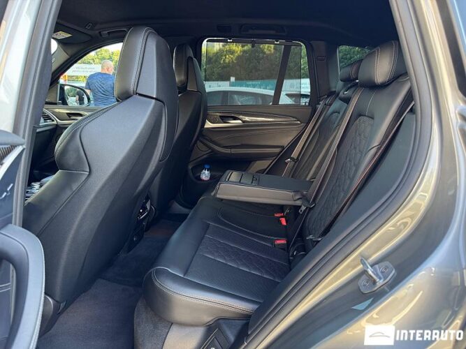 BMW X3M Competition 48 interauto-car