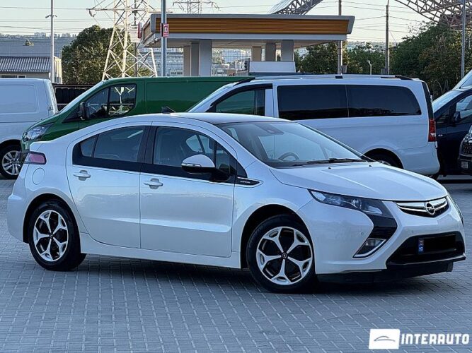 Opel Ampera 32 interauto-car