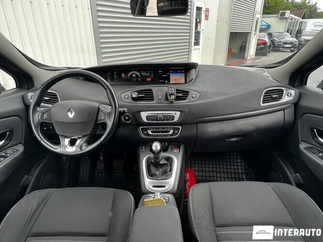 renault Grand Scenic 2015