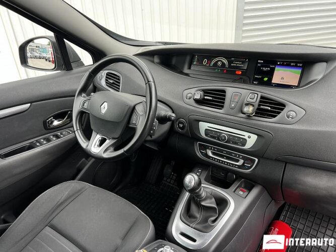 renault Grand Scenic 2015