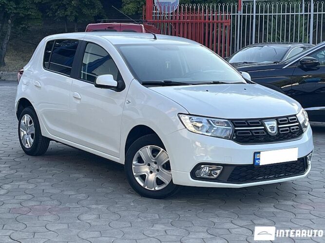 Dacia Sandero 27 interauto-car